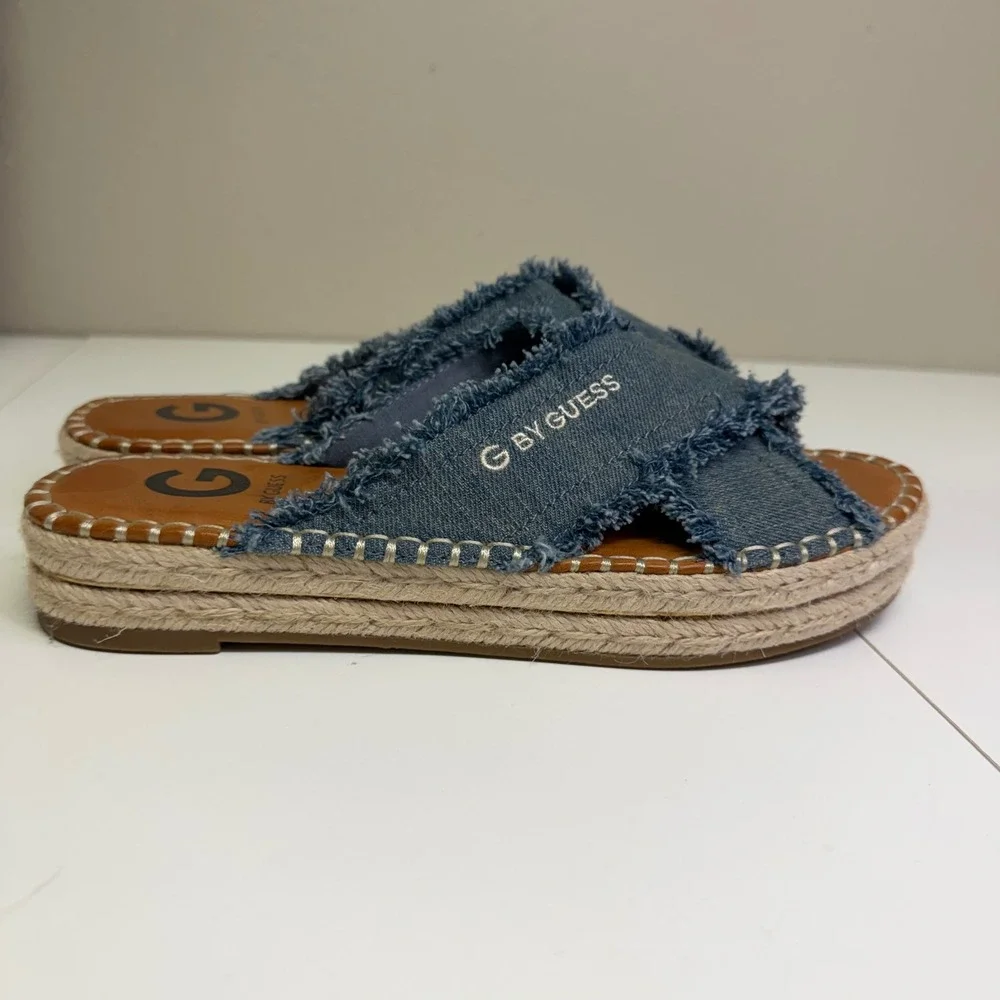 G by GUESS Blue Denim Frayed Espadrille Platform Slide Sandals Womens 8 Y2K